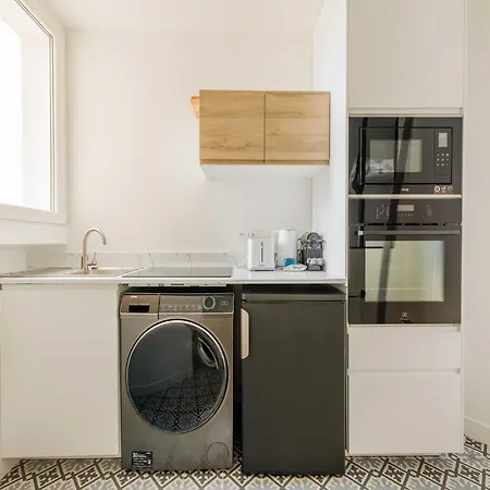 Charming Appt 2 Bdr 4p Sacre-coeur Párizs