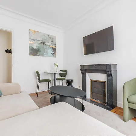 Charming Appt 2 Bdr 4p Sacre-coeur Lägenhet Paris